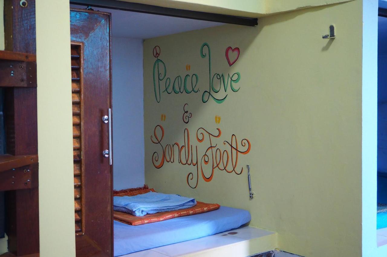 Sundaze Samet - Bar&Hostel Koh Samet Exterior foto